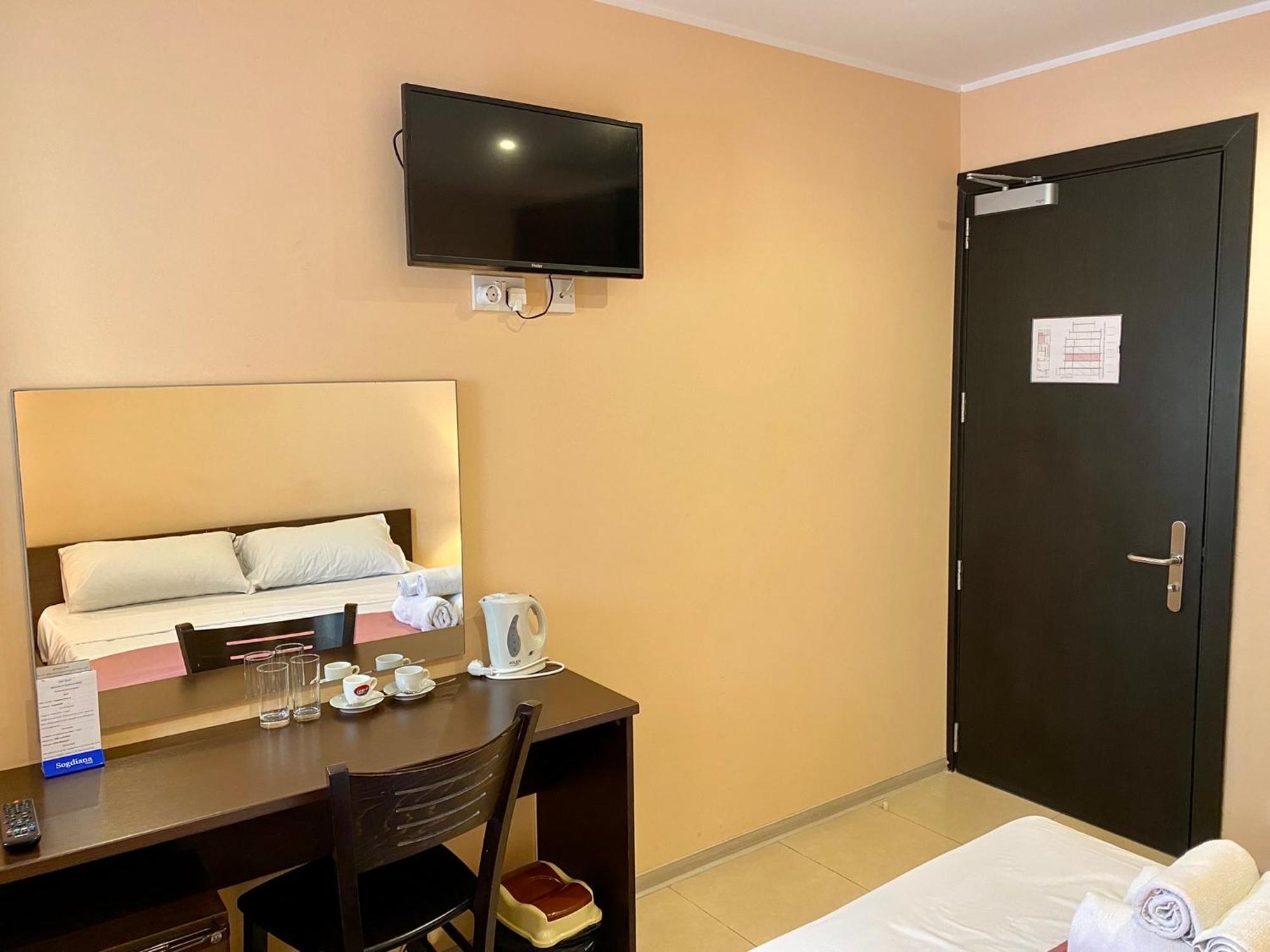 Malta Paradise Central Accomodation Otel Saint Julian's Dış mekan fotoğraf